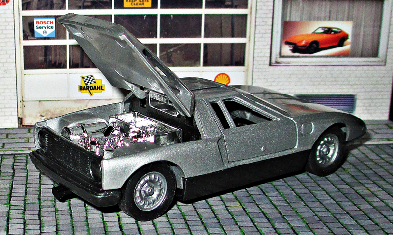Illustration for article titled Teutonic Tuesday: Mercedes-Benz C111